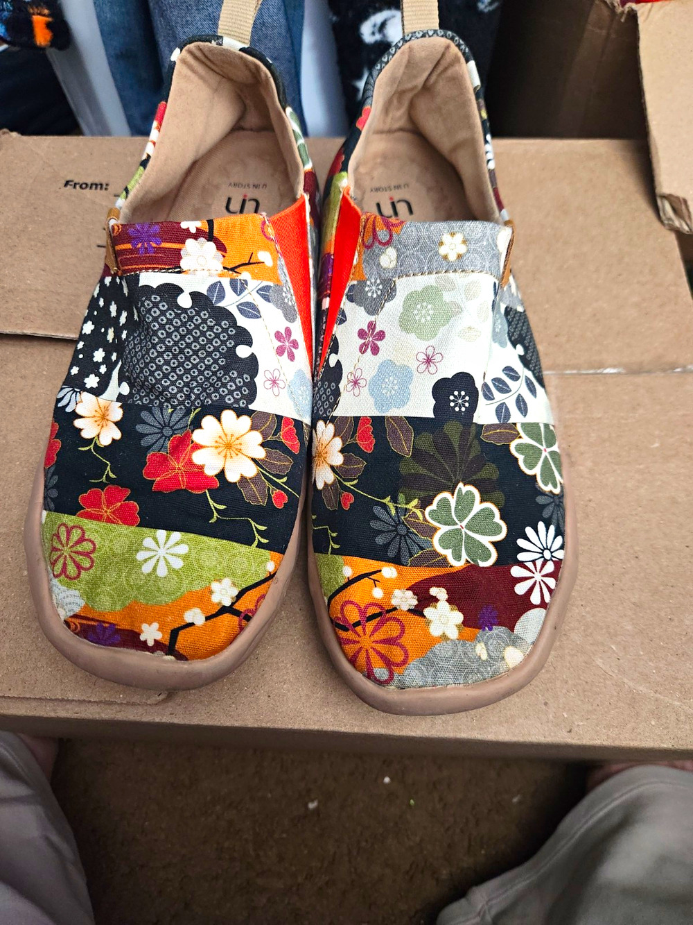 UIN Story EU 42 Floral Patchwork Canvas Slip On Shoes Colorful Art Comfort